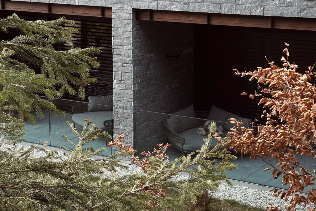 Six Senses Crans-Montana. Architecture align with Nature