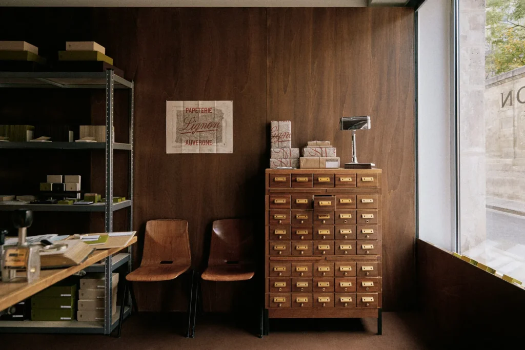 The Lignon 1895 showroom at 16 rue des Coutures-Saint-Gervais, Paris 3e